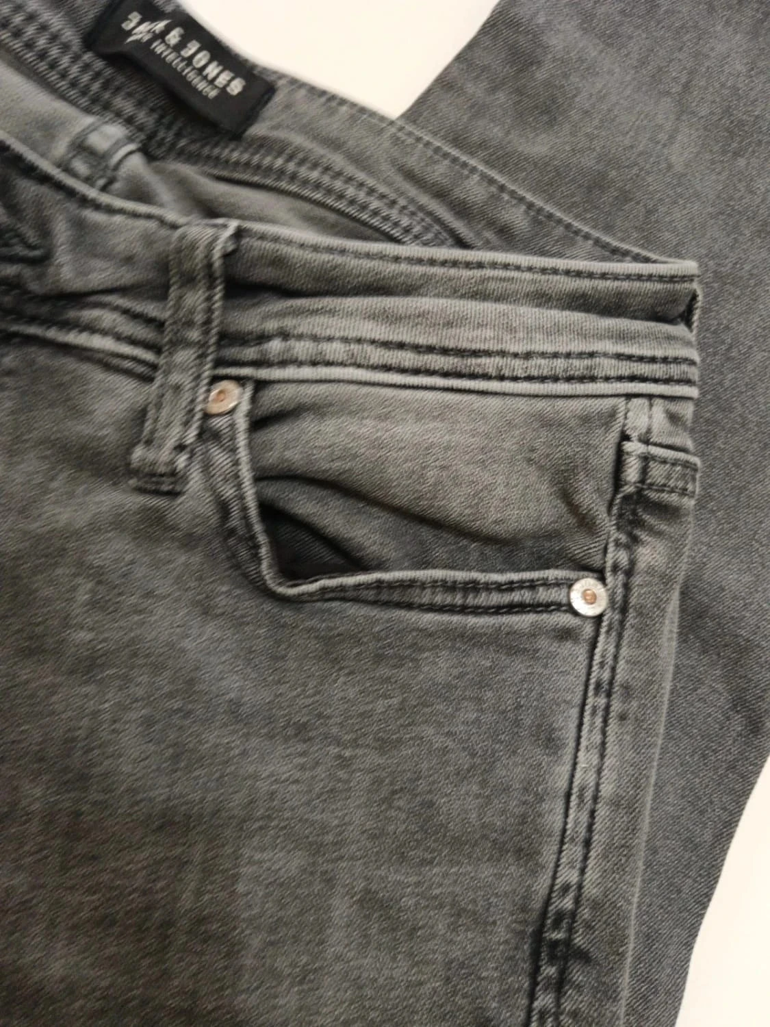 C84 Jean's Jack & Jones tamanho W28 L34 – photo 5